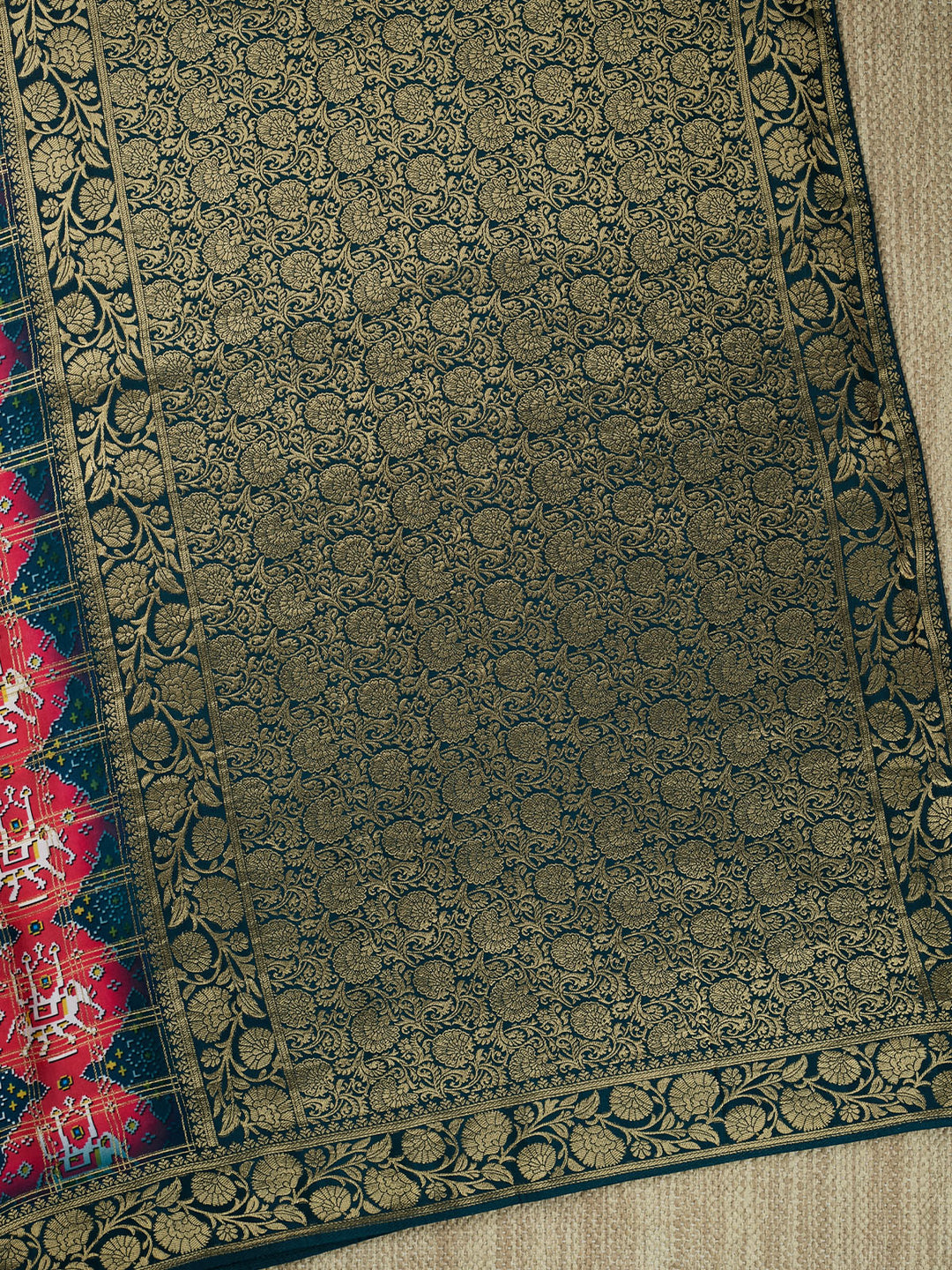 Pink Dola Silk  Patola Printed Banarasi Saree_3