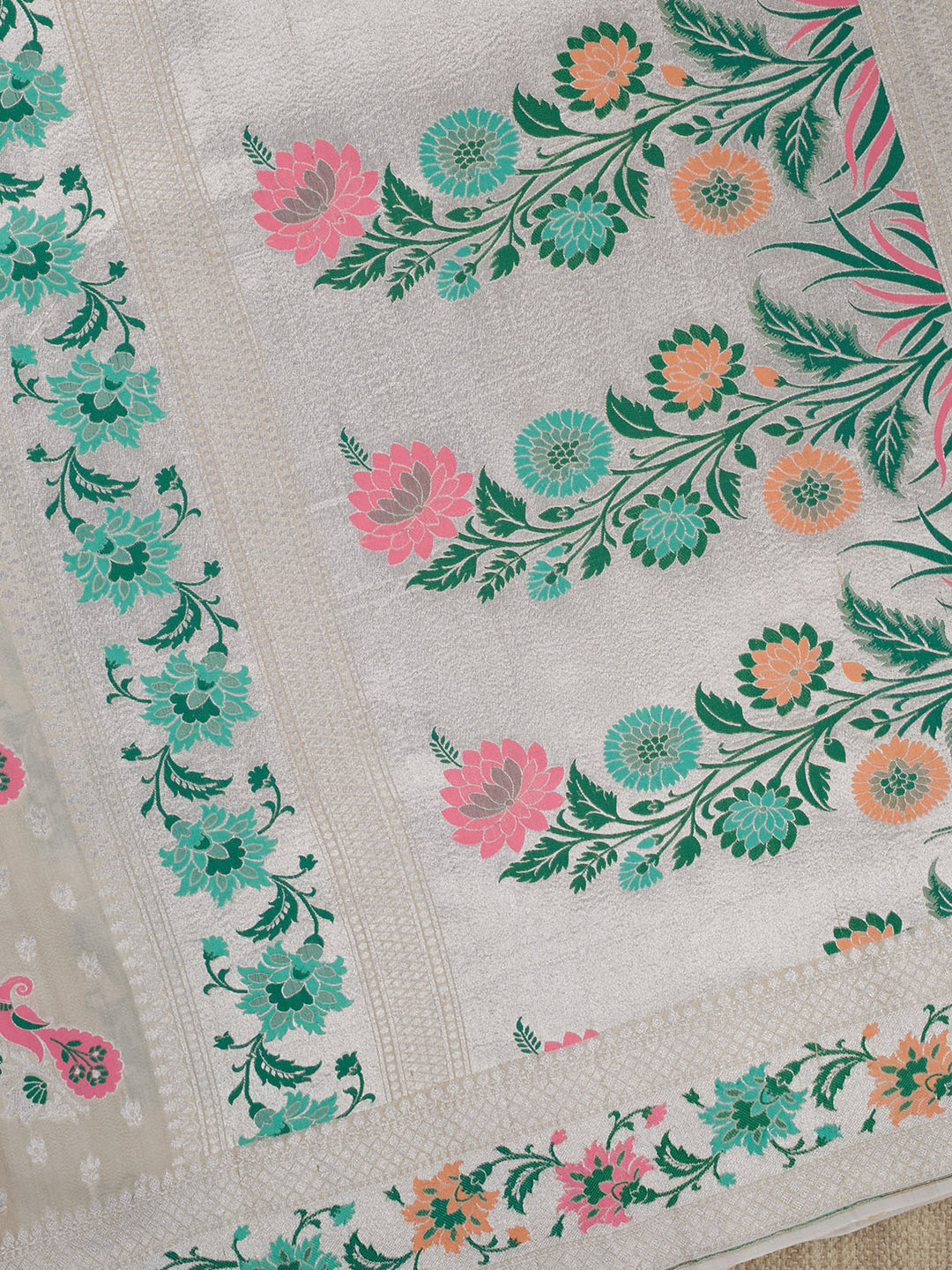 Cream Tussar Georgette Banarasi Saree_3