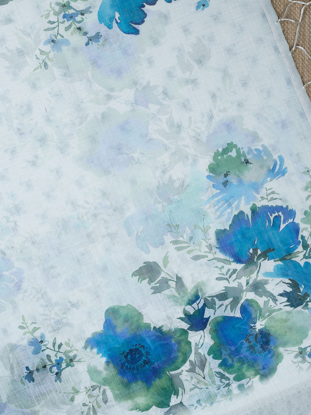 White Linen Plain Banarasi Saree_4