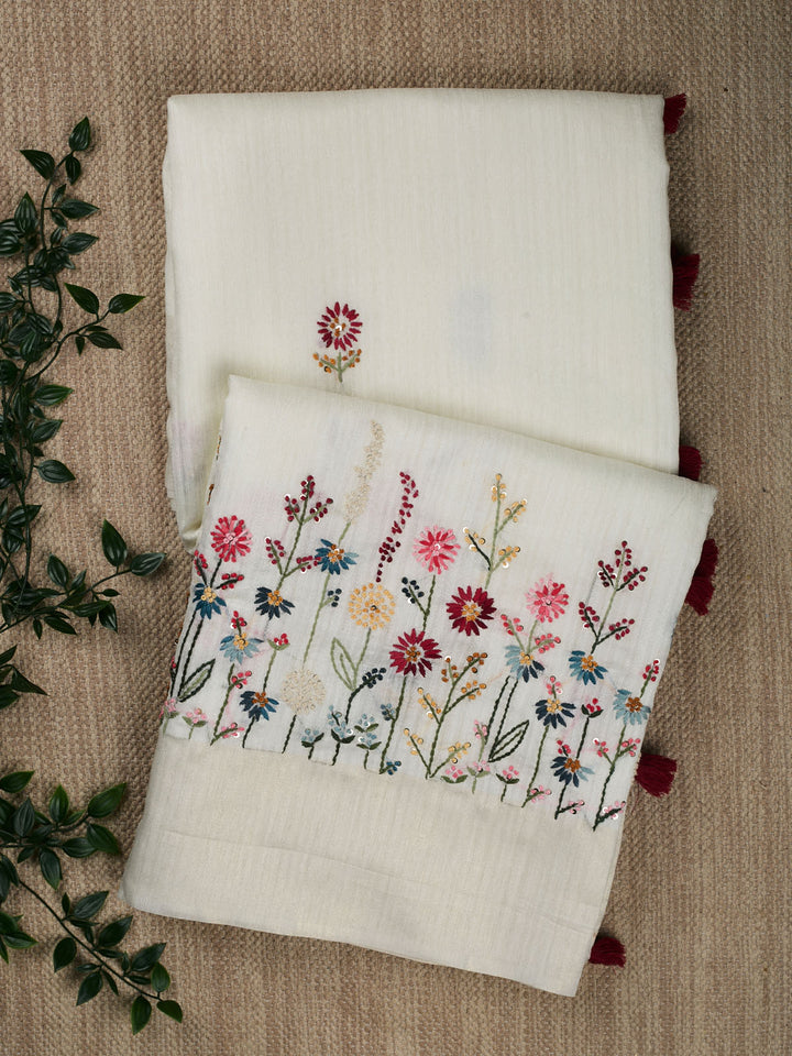 Cream linen Thread Embroidery Banarasi Saree