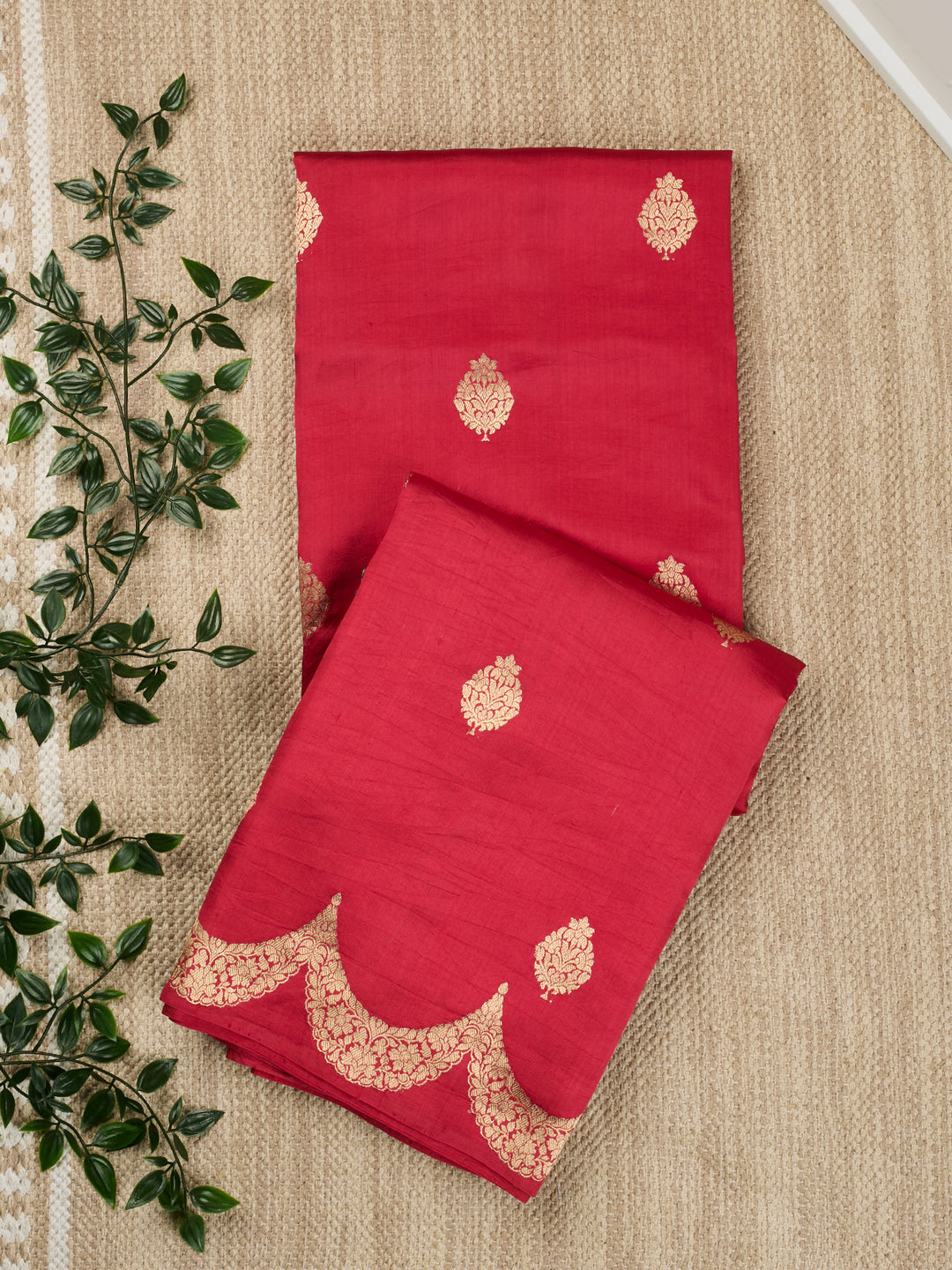 Maroon Katan Silk Banarasi Saree_1