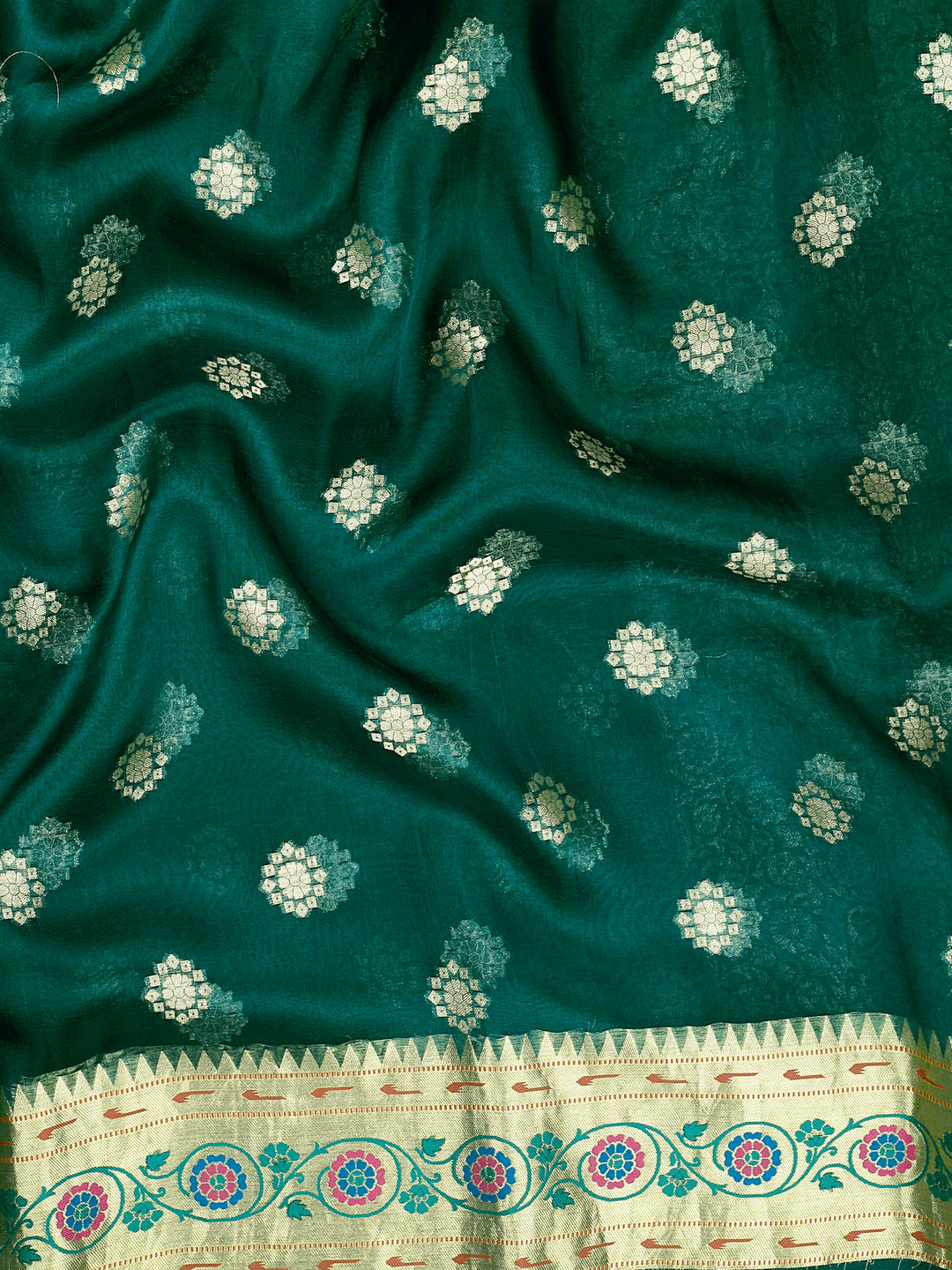 Green Organza Silk Gold Zari Buti Banarasi Saree_4