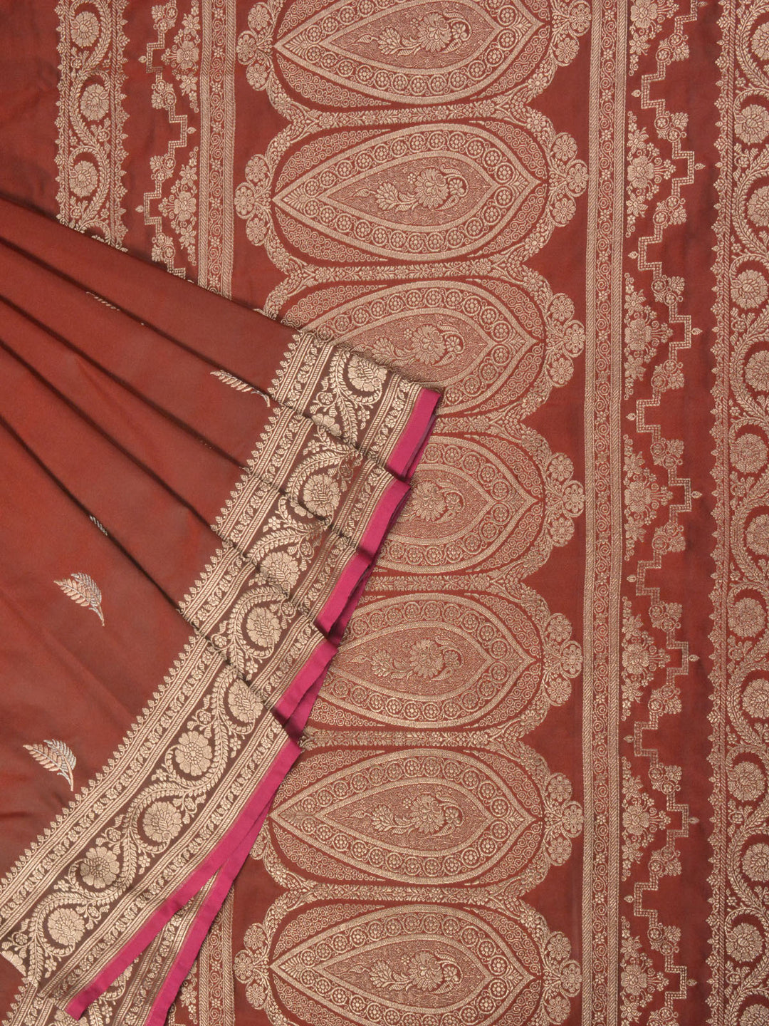 Maroon Semi Katan Banarasi Saree_3