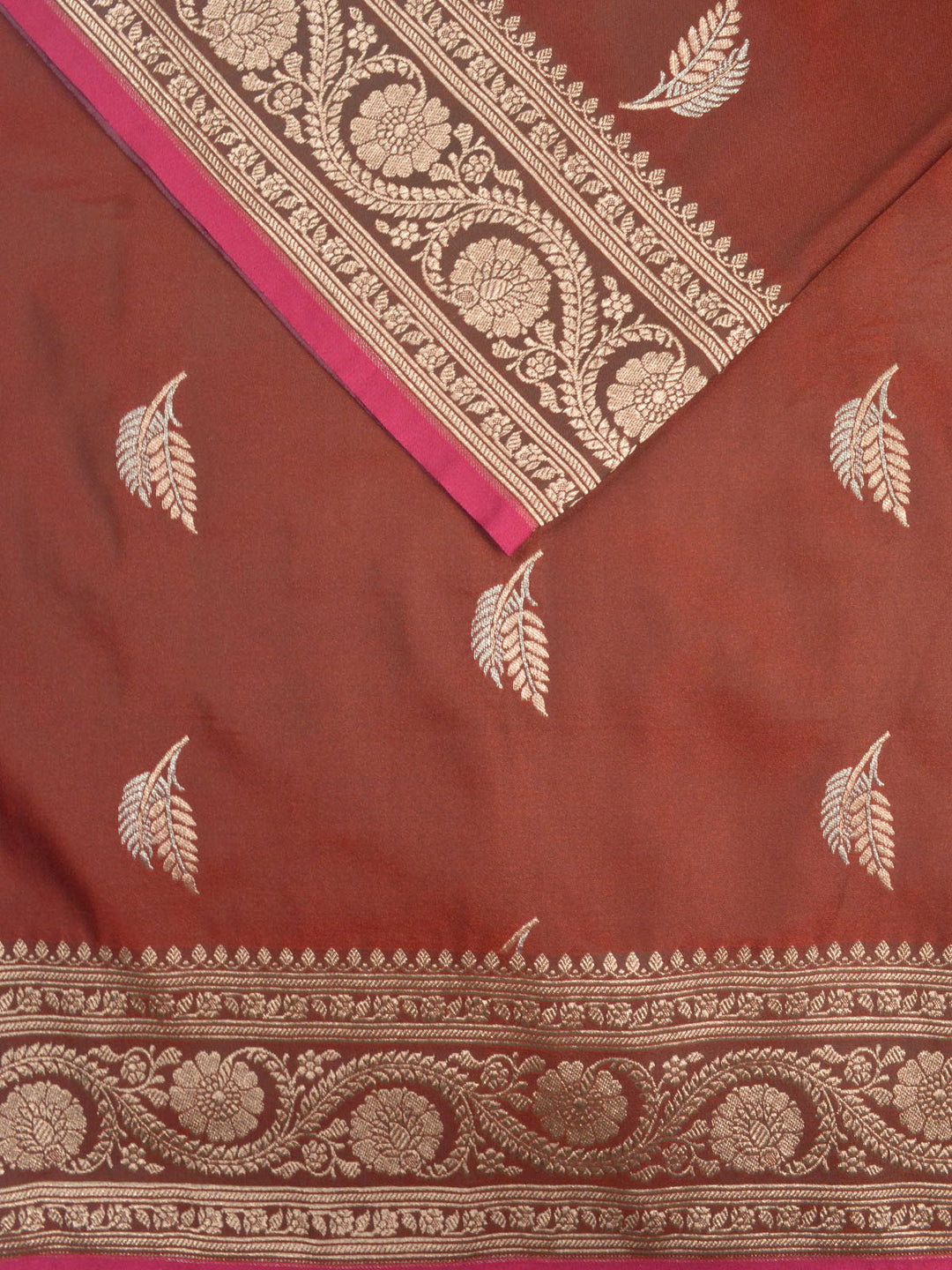 Maroon Semi Katan Banarasi Saree_2
