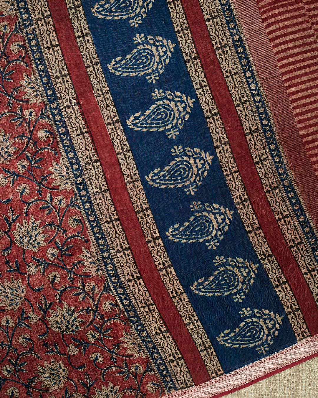 Rust Maheshwari Block Print Banarasi Saree_4