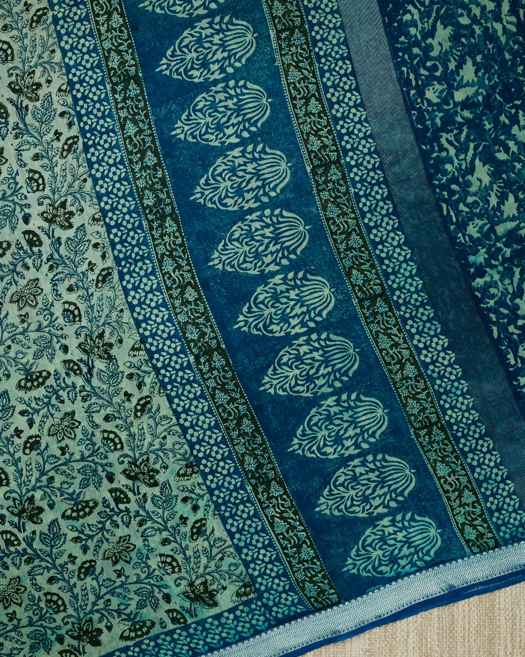 Blue Maheshwari Block Print Banarasi Saree_4