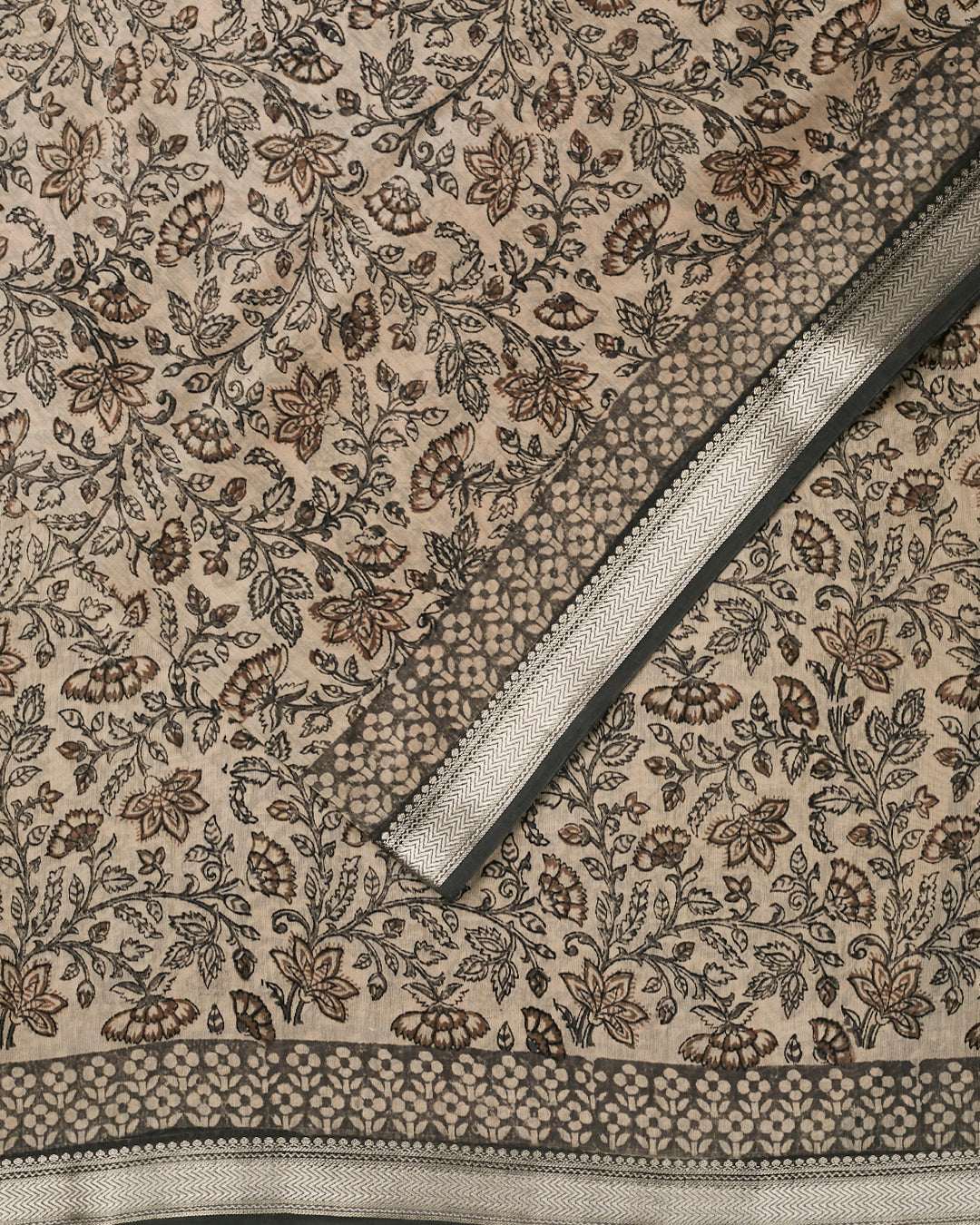 Grey Maheshwari Block Print Banarasi Saree_2