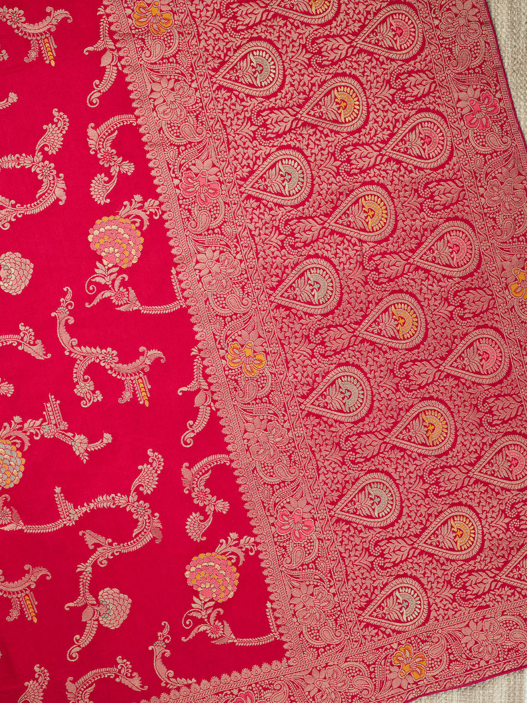 Pink Dola Silk Zari Big Bootas Banarasi Saree_3