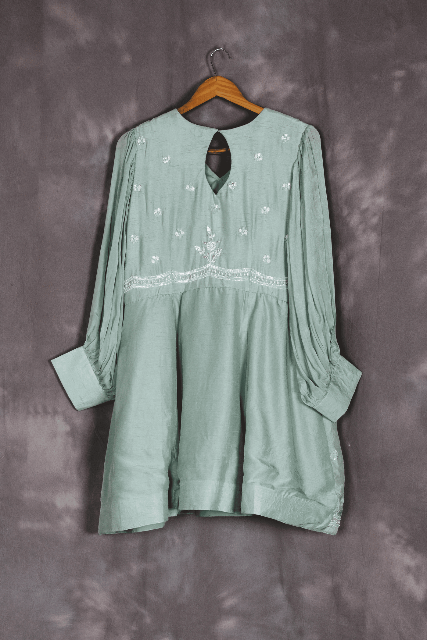 Green muslin hand embroidery kurta set