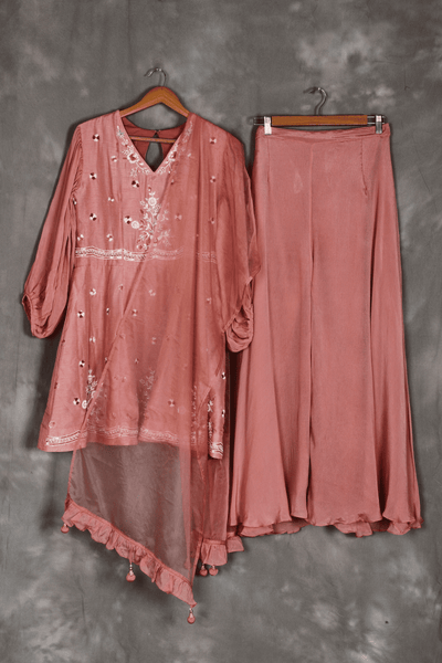 Foxy pink muslin hand embroidery kurta set