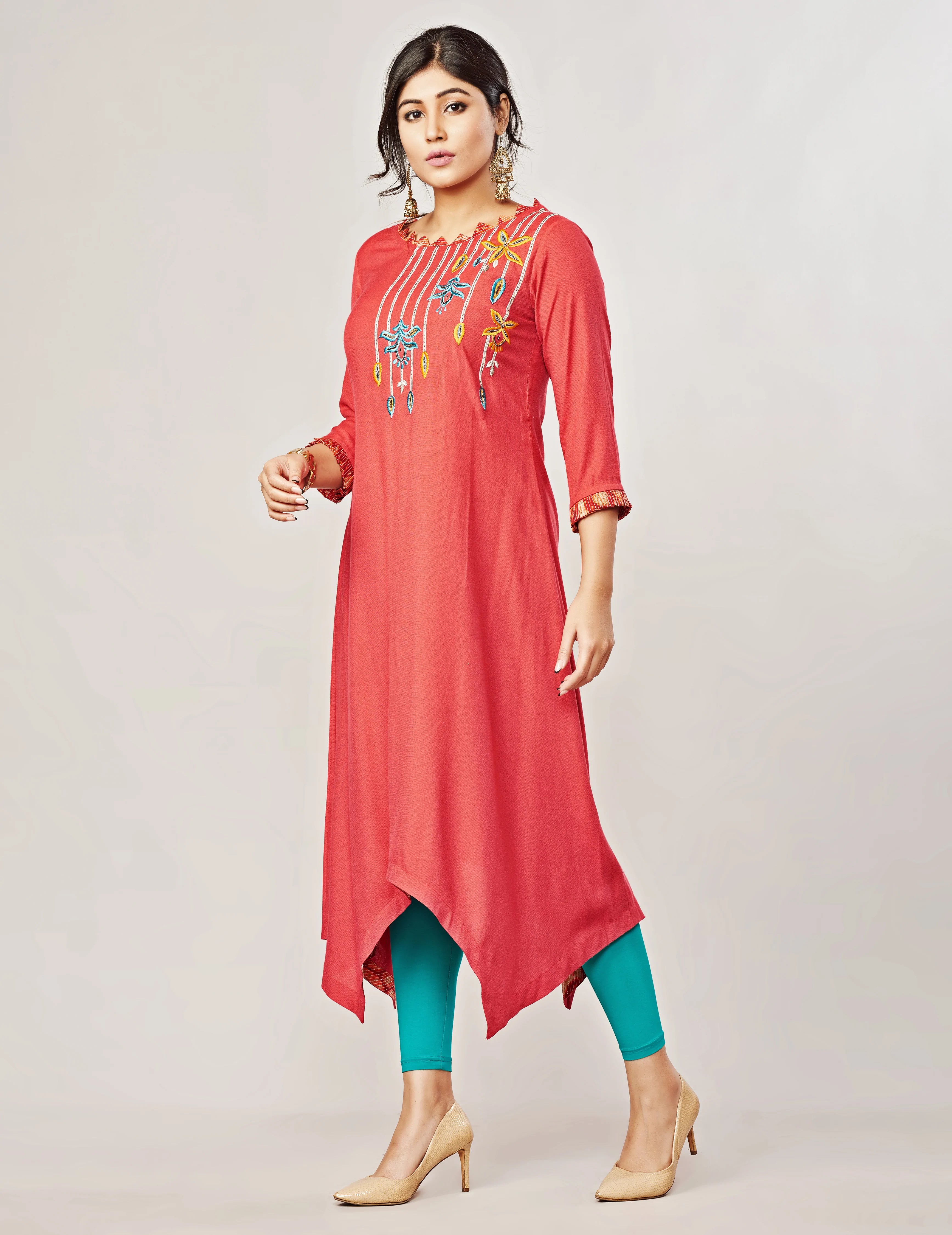 50 Different Types of Kurtis For Women (2022) - Tips and Beauty | Kurti  designs, Kurti designs latest, Cotton kurti designs