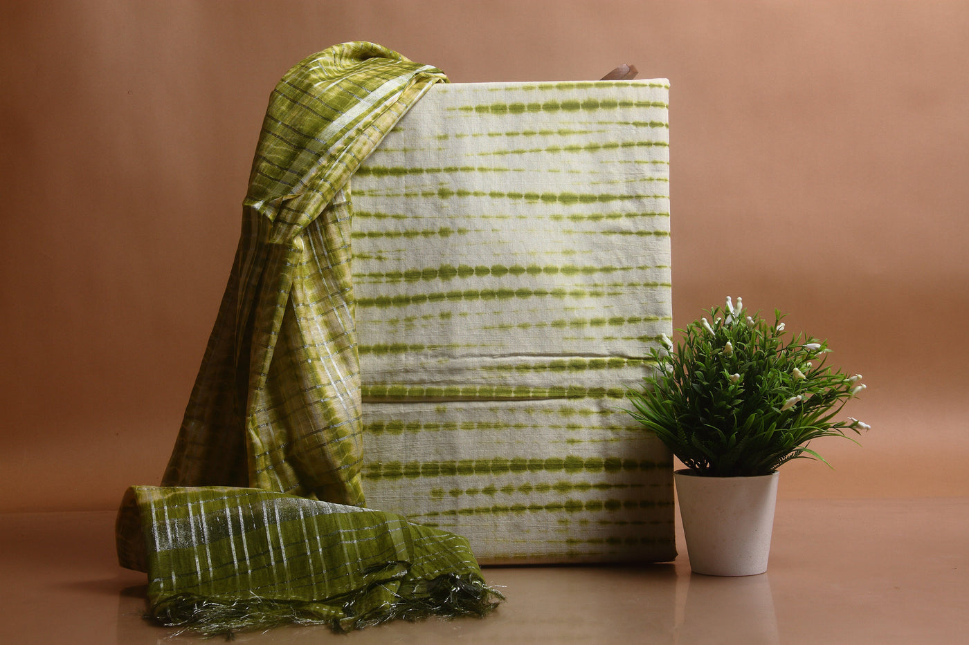Green Palm Silk Unstitched Kurta Dupatta Set