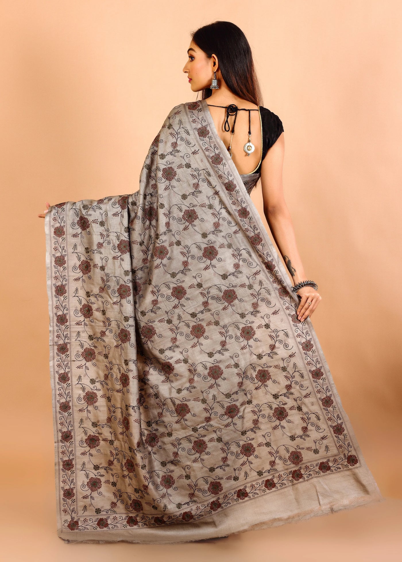 Grey Gachi Tussar Ornamental Embroidery Saree With Full Body Design